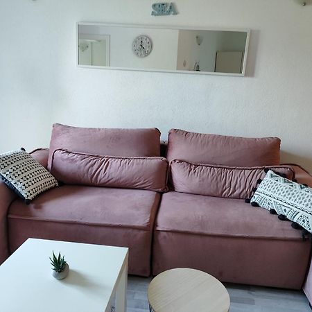 Nemira Beach Apartments Омиш Экстерьер фото