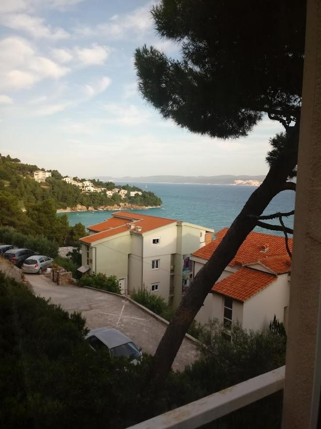 Nemira Beach Apartments Омиш Экстерьер фото