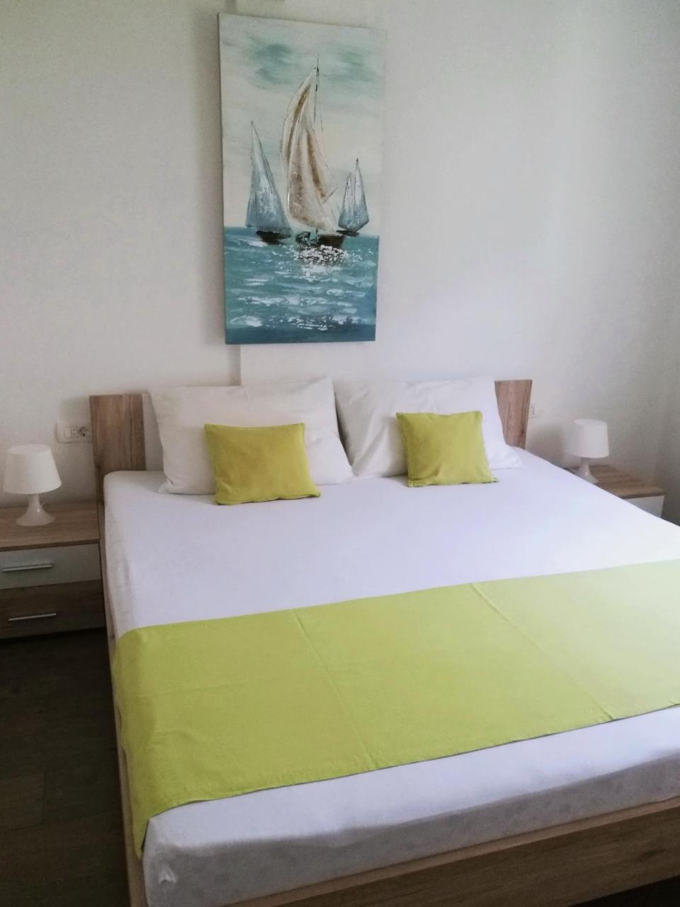 Nemira Beach Apartments Омиш Экстерьер фото