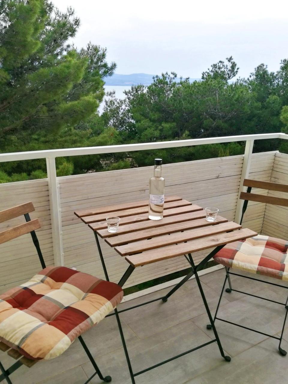 Nemira Beach Apartments Омиш Экстерьер фото